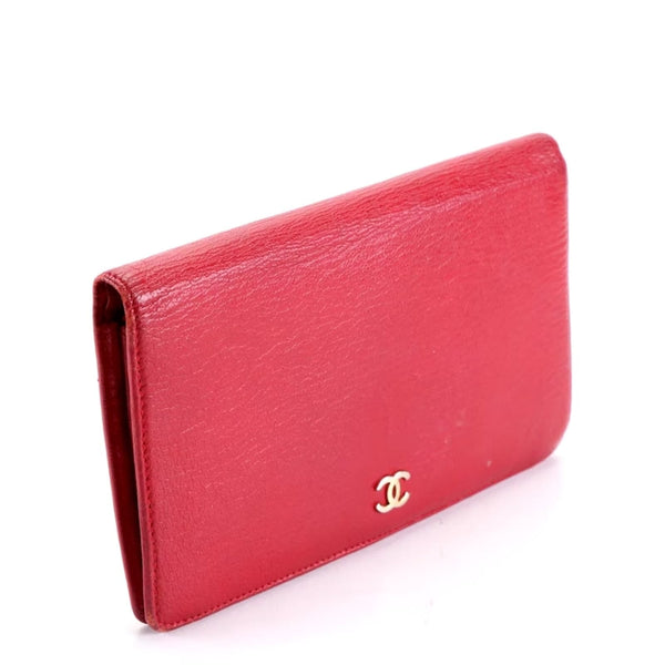Authentic CHANEL Long Wallet in Red Grained Leather with Flap Close w/Chain (W WOC Pre-loved Chanel 