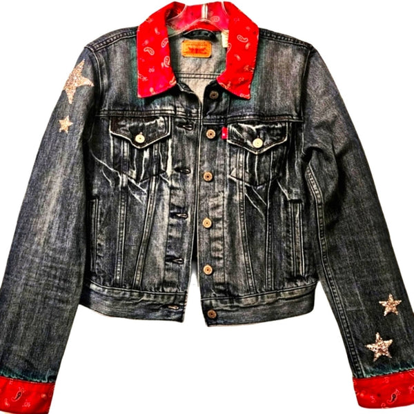 Authentic Levi's Jean Jacket Embellished with Rhinestone Horse/Star Patches Levi's 
