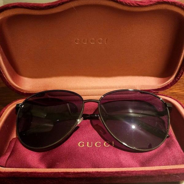 Gucci Aviator Sunglasses in Gray Tone Metal with Case & Cloth Gucci 